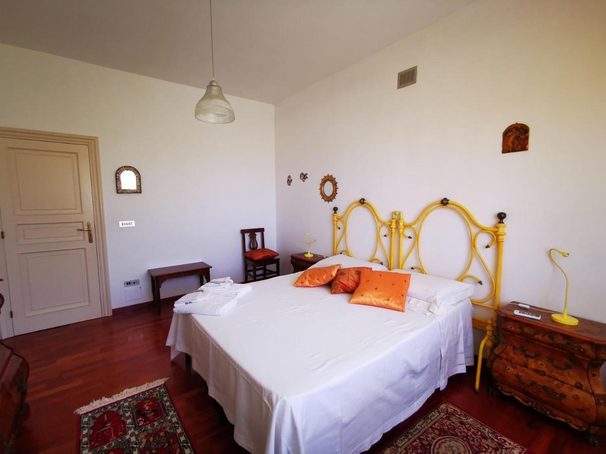 La Ginestra Bed & Breakfast Trani Exterior photo