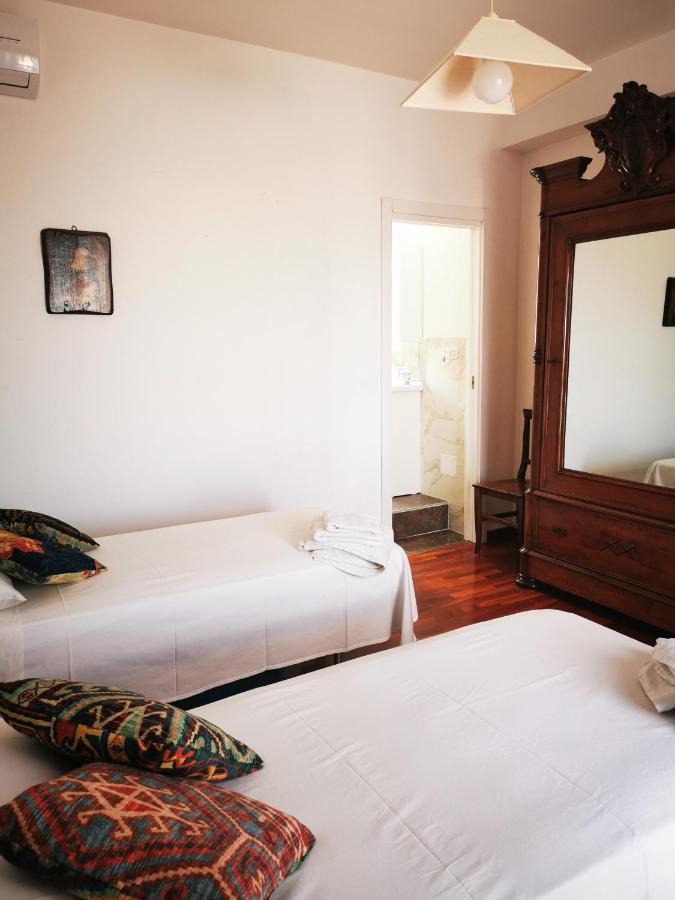 La Ginestra Bed & Breakfast Trani Exterior photo